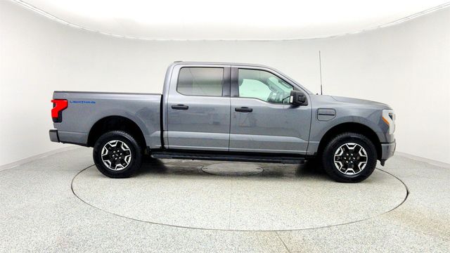 2022 Ford F-150 Lightning XLT 4WD SuperCrew 5.5' Box - 22960743 - 3