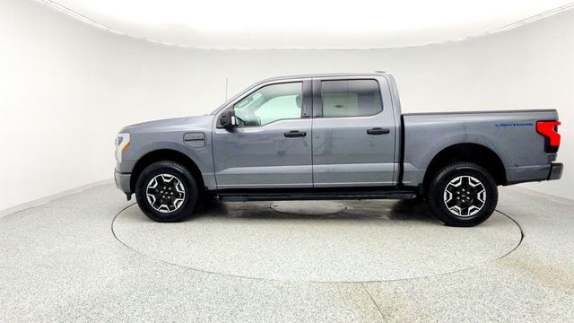 2022 Ford F-150 Lightning XLT 4WD SuperCrew 5.5' Box - 22960743 - 7