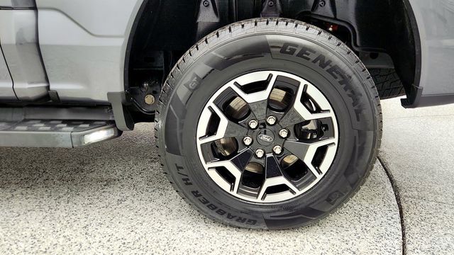 2022 Ford F-150 Lightning XLT 4WD SuperCrew 5.5' Box - 22960743 - 8