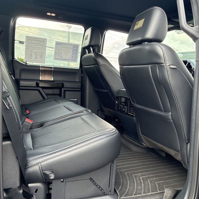 2022 Ford F-250SD Lariat - 23031665 - 29