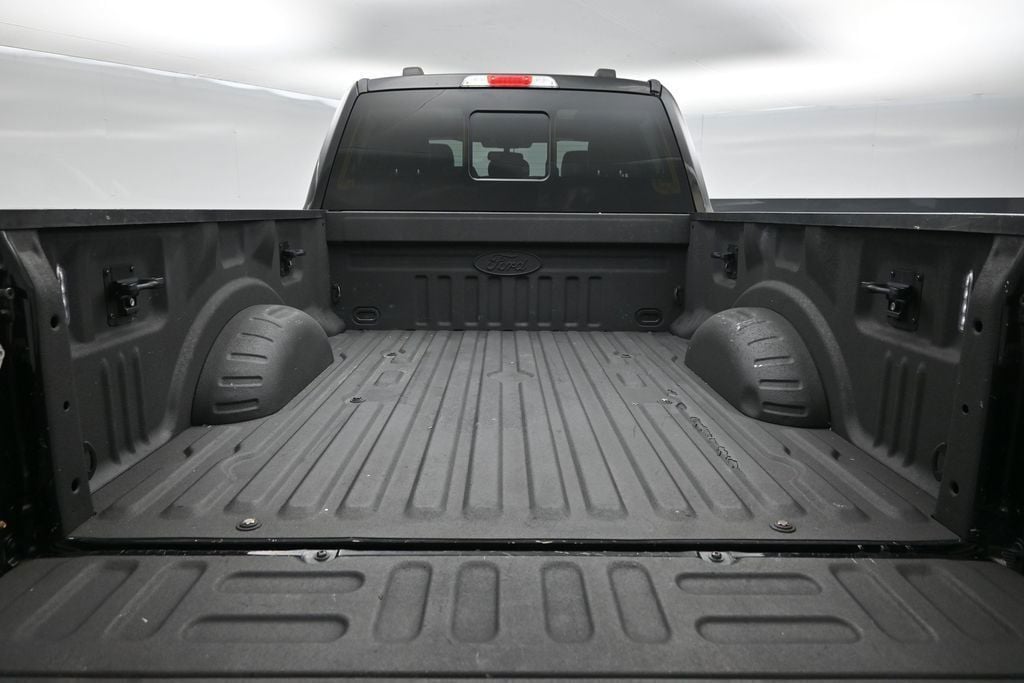2022 Ford F-250SD Lariat - 23058392 - 19
