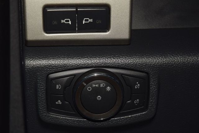 2022 Ford F-250SD Lariat - 23058392 - 36