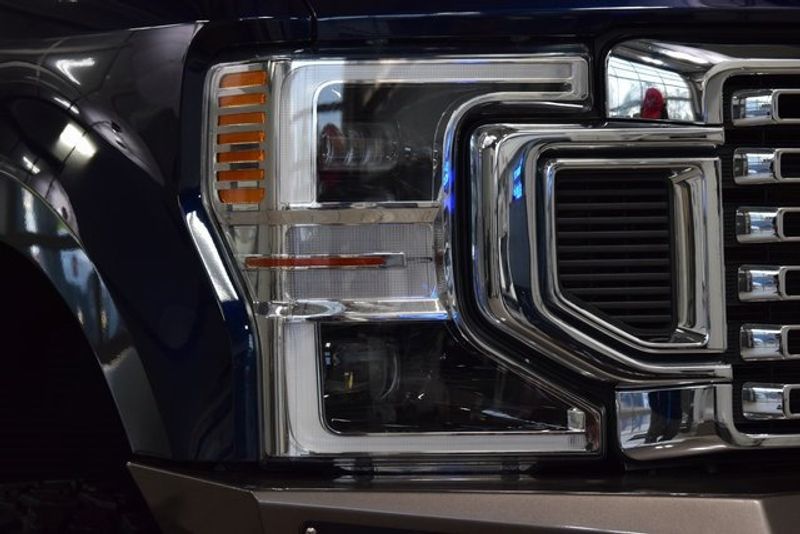 2022 Ford F-350 photo 10