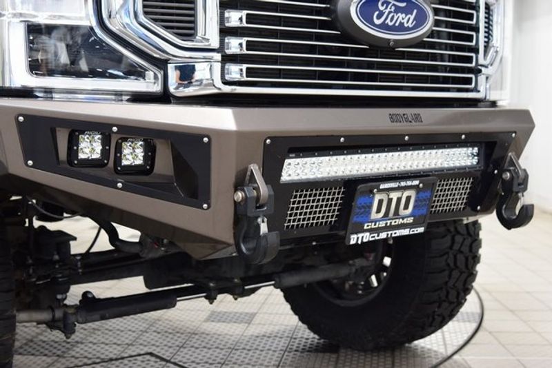 2022 Ford F-350 photo 11