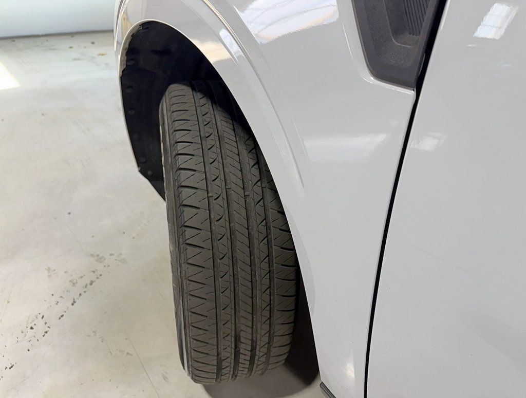 2022 Ford Maverick XL AWD SuperCrew - 22935037 - 1