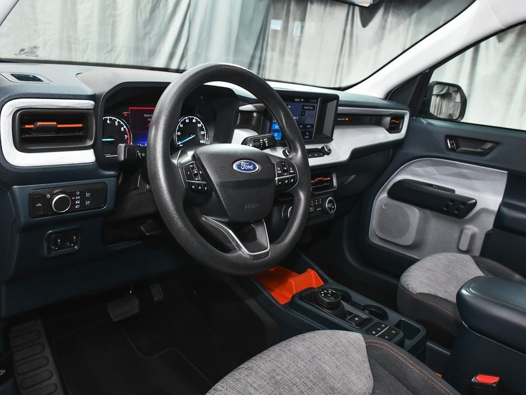2022 Ford Maverick XLT photo 17