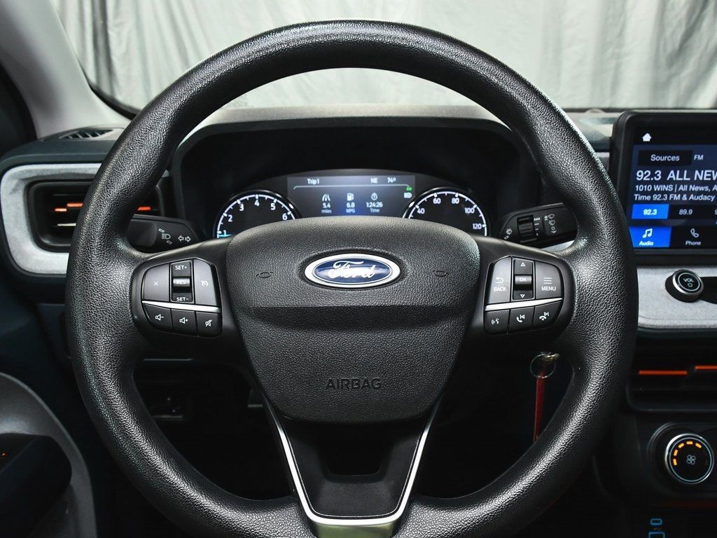 2022 Ford Maverick XLT photo 30