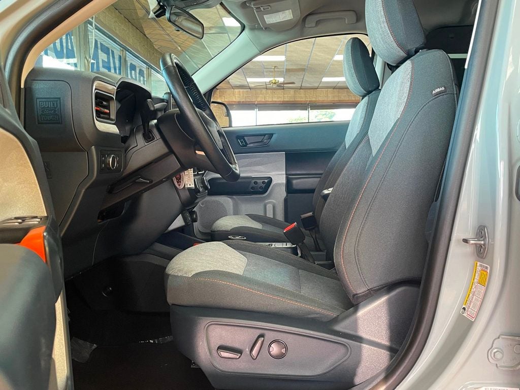 2022 Ford Maverick XLT photo 17