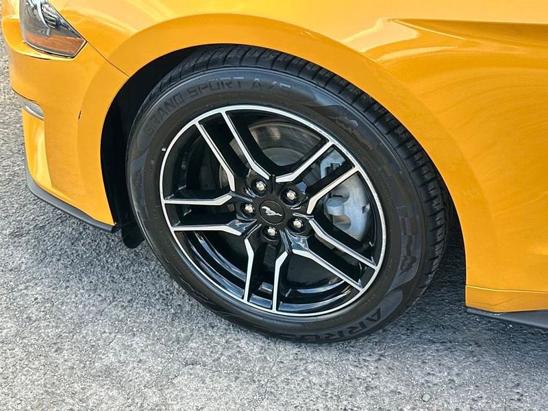 2022 Ford Mustang EcoBoost Convertible photo 10
