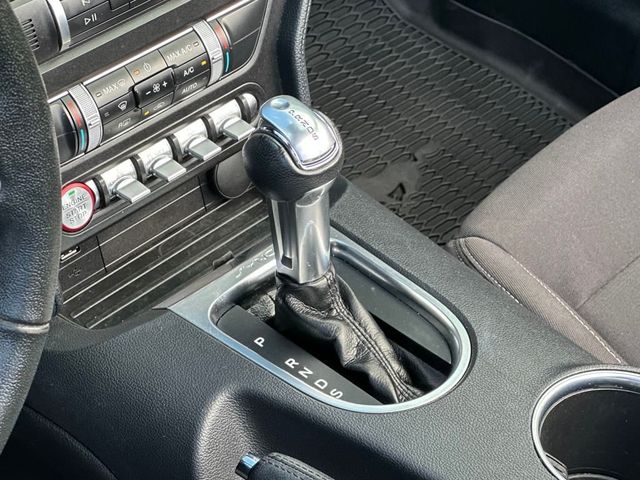 2022 Ford Mustang EcoBoost Convertible - 22926955 - 18