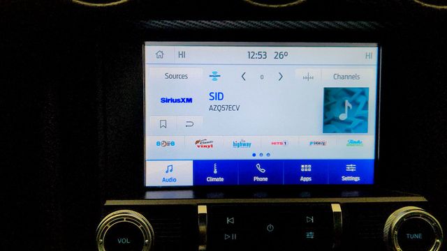 2022 Ford Mustang EcoBoost Fastback with Equipment Group 101A - 22978803 - 17