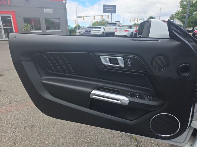 2022 Ford Mustang EcoBoost Premium Convertible - 23037721 - 18