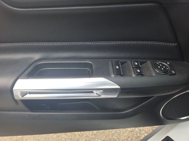 2022 Ford Mustang EcoBoost Premium Convertible - 23037721 - 19