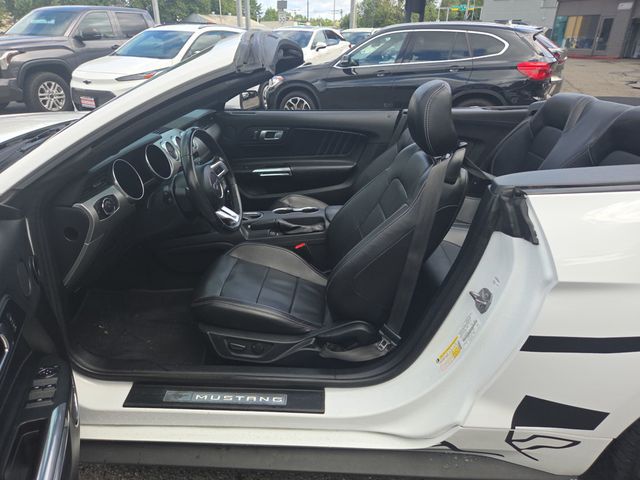2022 Ford Mustang EcoBoost Premium Convertible - 23037721 - 8
