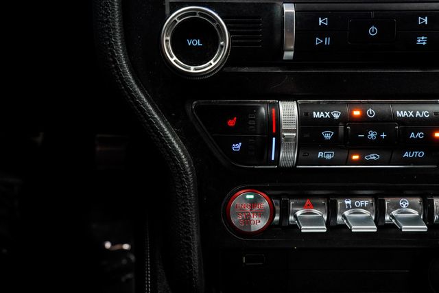 2022 Ford Mustang EcoBoost Premium Fastback - 23084254 - 25
