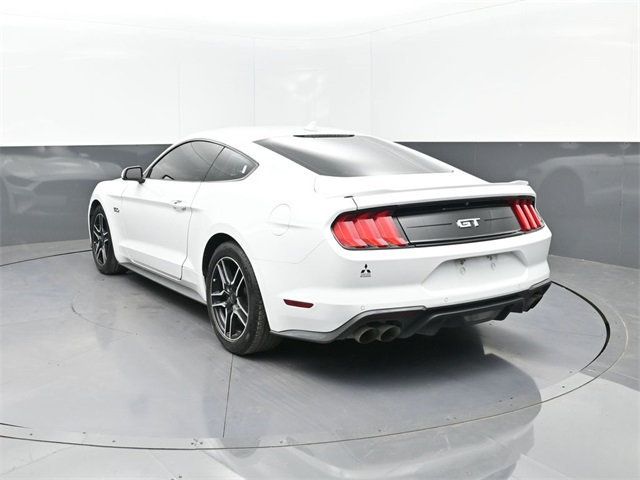 2022 Ford Mustang GT Premium photo 3