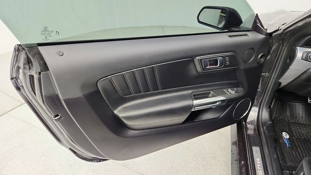 2022 Ford Mustang GT Premium Fastback w/ Black Accent + Safe & Smart Packages - 22944178 - 9