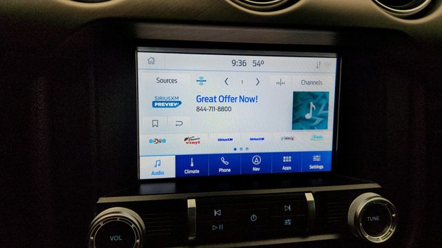 2022 Ford Mustang GT Premium Fastback w/ Black Accent + Safe & Smart Packages - 22944178 - 17