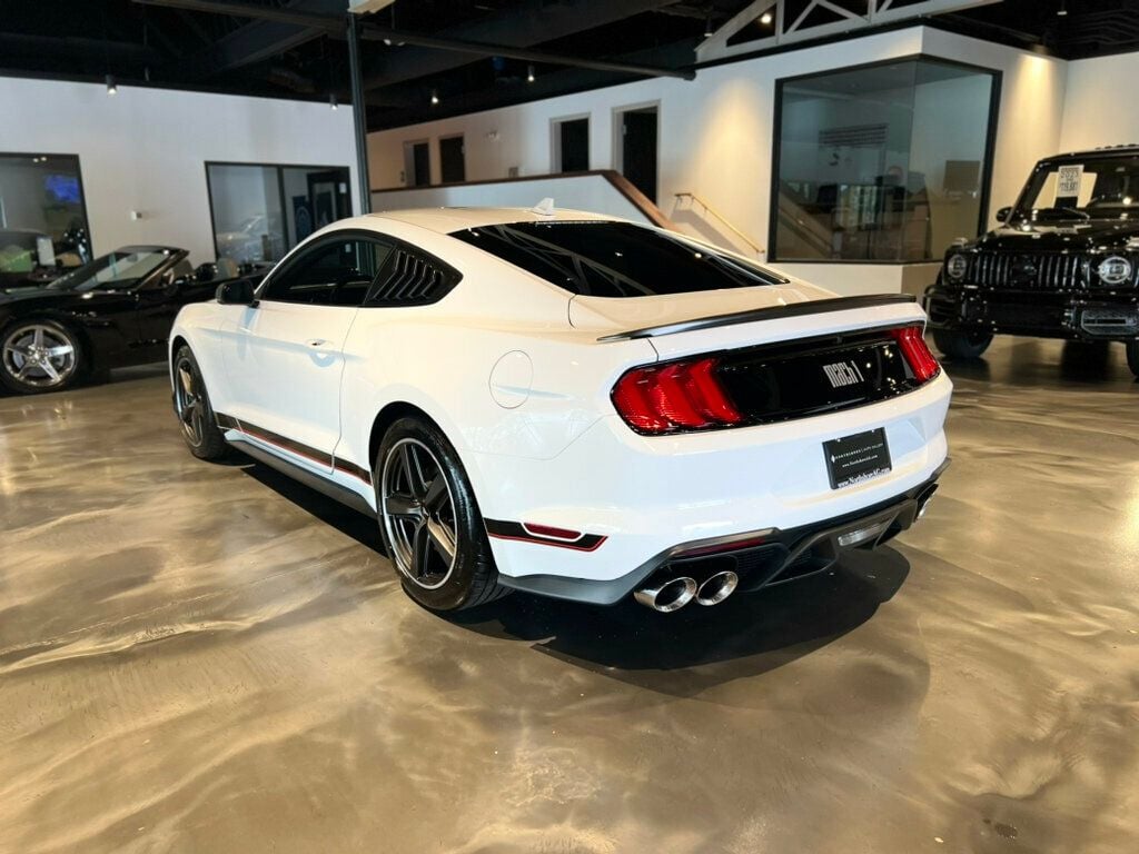 2022 Ford Mustang Mach 1 photo 3