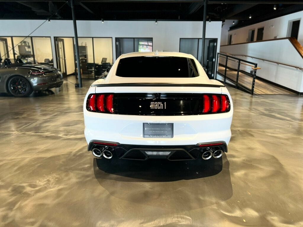 2022 Ford Mustang Mach 1 photo 4