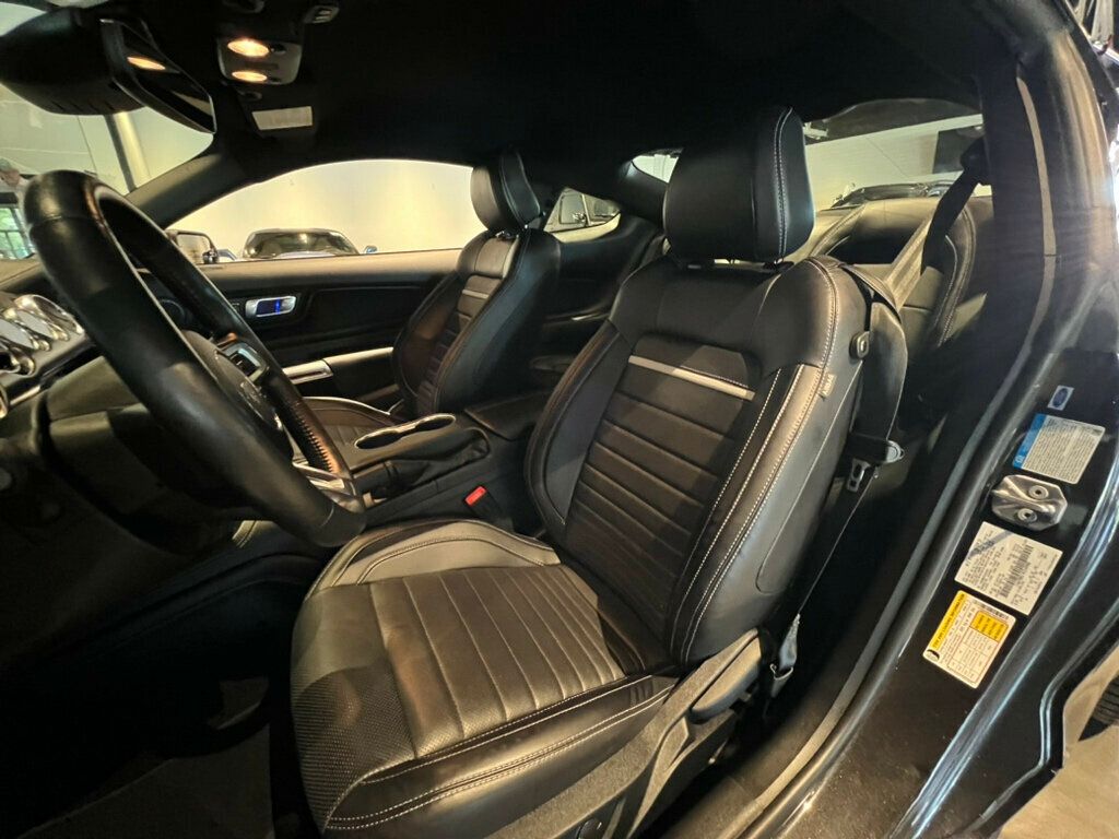 2022 Ford Mustang Mach 1 photo 16