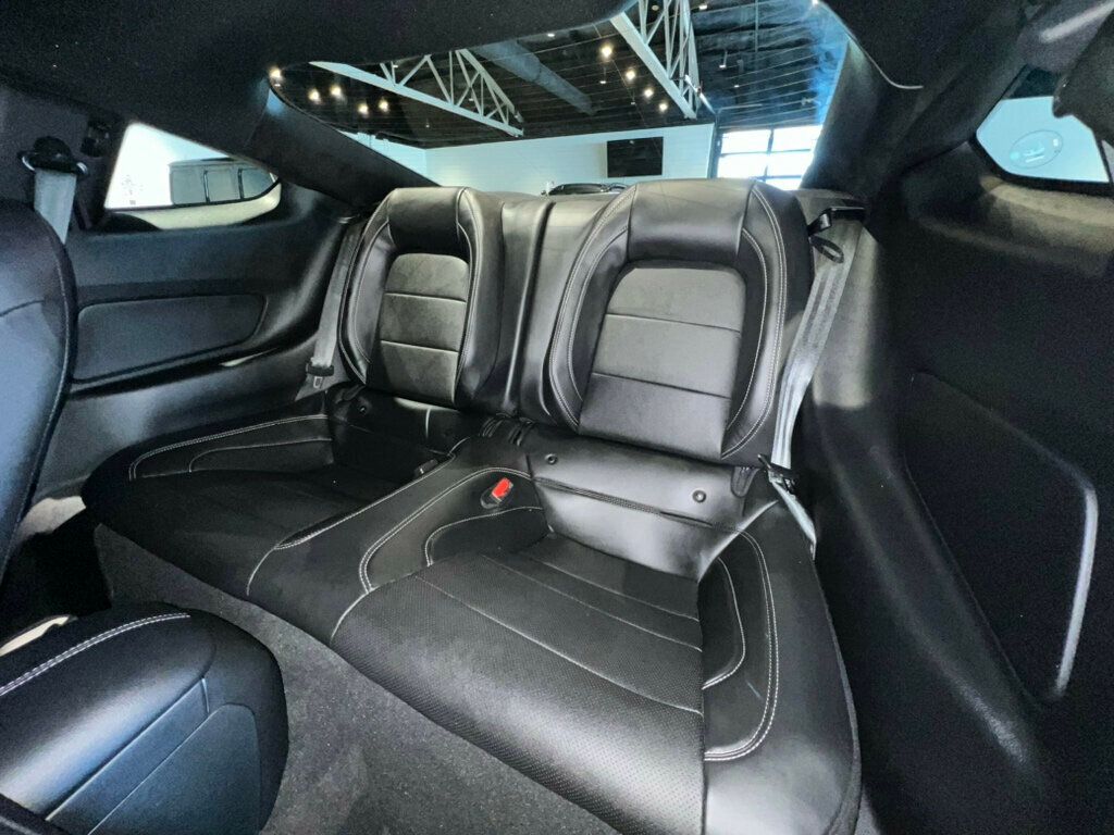 2022 Ford Mustang Mach 1 photo 21