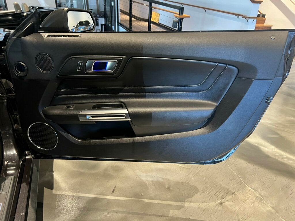 2022 Ford Mustang Mach 1 photo 23