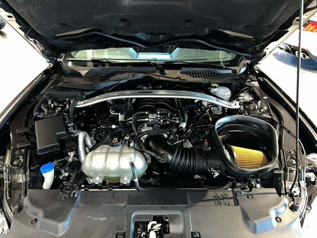 2022 Ford Mustang Mach 1 photo 9