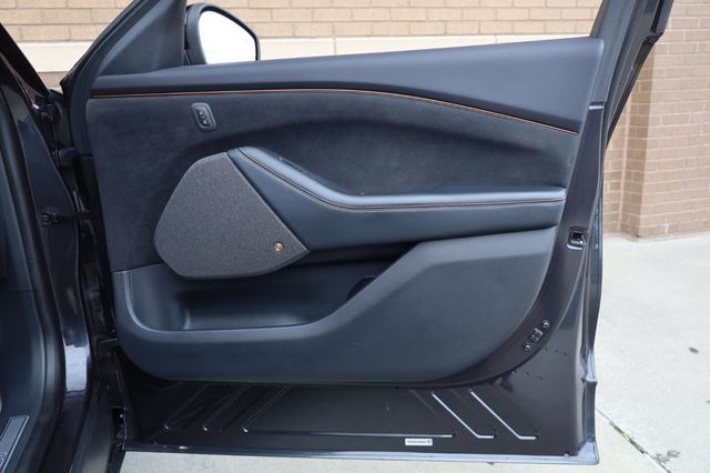 2022 Ford Mustang Mach-E GT - 23050884 - 26