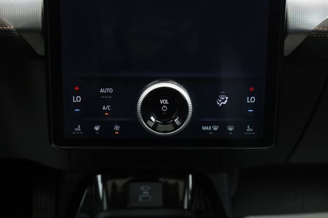 2022 Ford Mustang Mach-E GT - 23050884 - 43