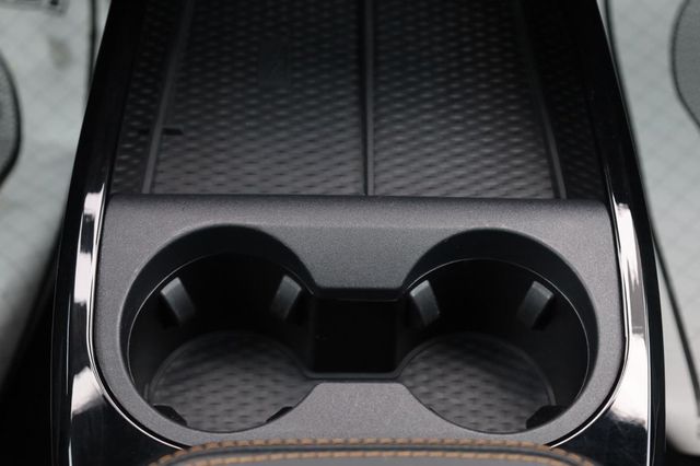 2022 Ford Mustang Mach-E GT - 23050884 - 46