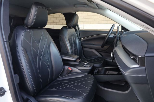 2022 Ford Mustang Mach-E Select - 23081994 - 26