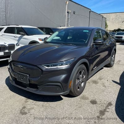 2022 Ford Mustang Mach-E