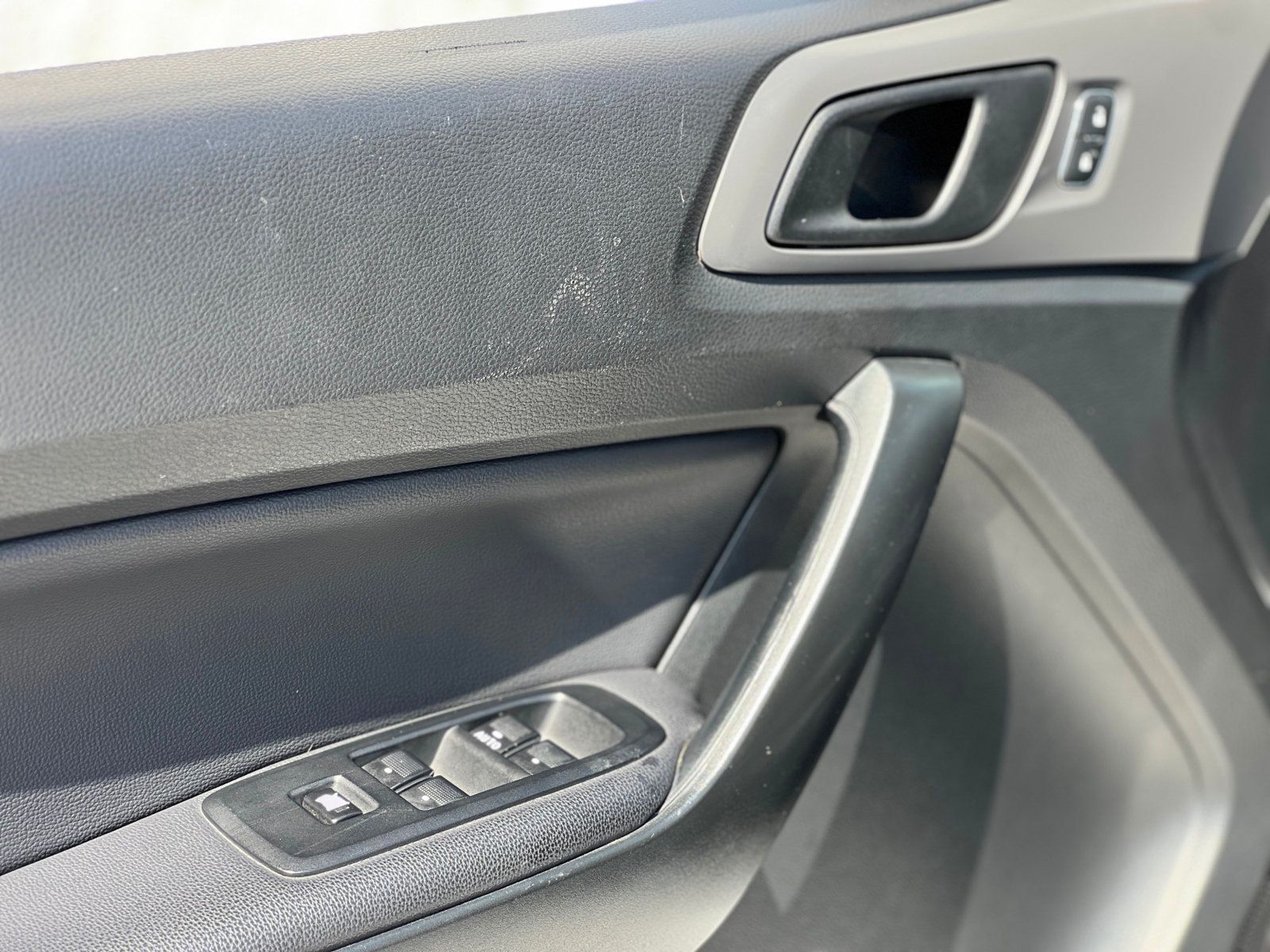 2022 Ford Ranger Lariat photo 16
