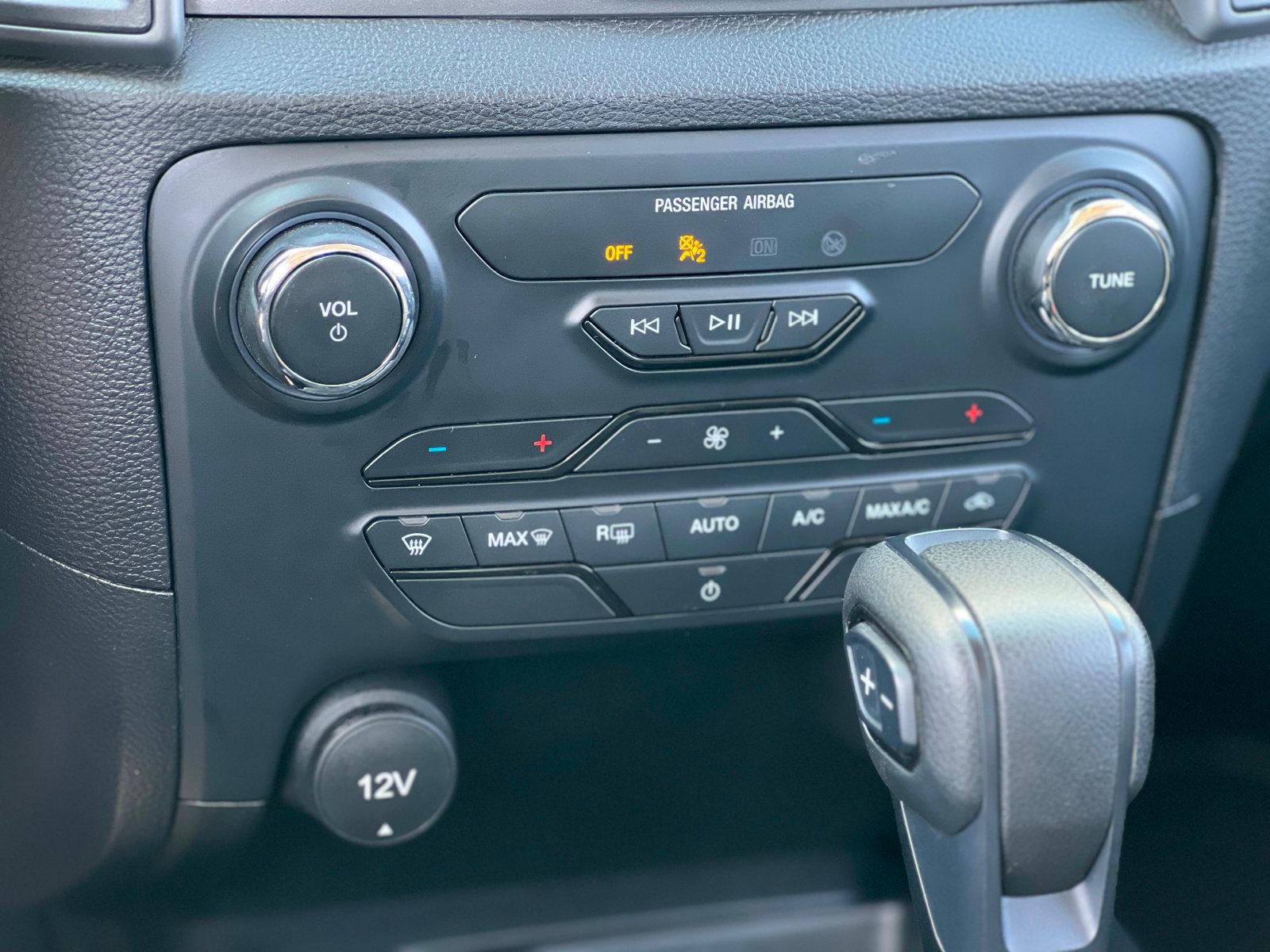 2022 Ford Ranger Lariat photo 25