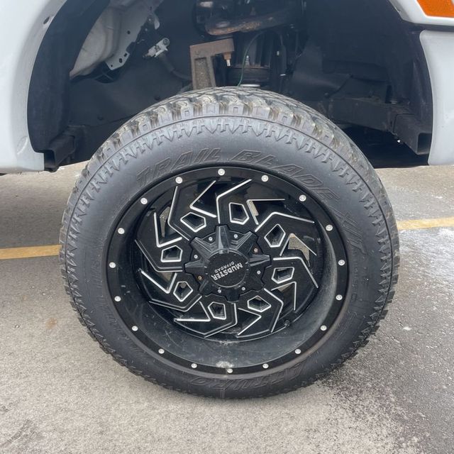 2022 Ford Ranger XLT 4WD SuperCrew 5' Box - 22989872 - 13