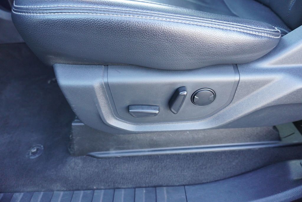 2022 Ford SUPER DUTY F-250 LARIAT - 22942035 - 28