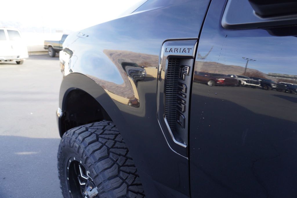 2022 Ford SUPER DUTY F-250 LARIAT - 22944754 - 18