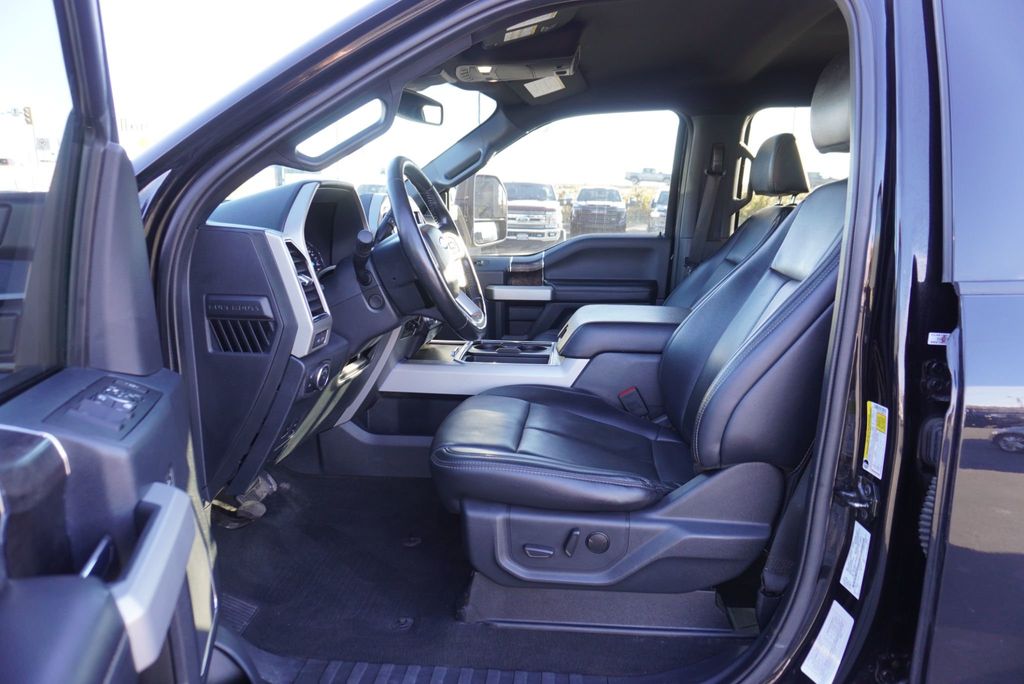 2022 Ford SUPER DUTY F-250 LARIAT - 22944754 - 22