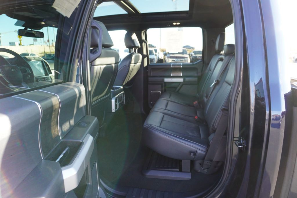 2022 Ford SUPER DUTY F-250 LARIAT - 22946163 - 23