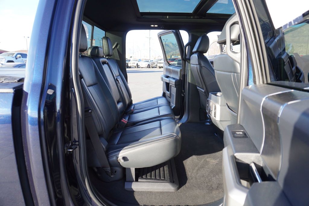 2022 Ford SUPER DUTY F-250 LARIAT - 22946163 - 26