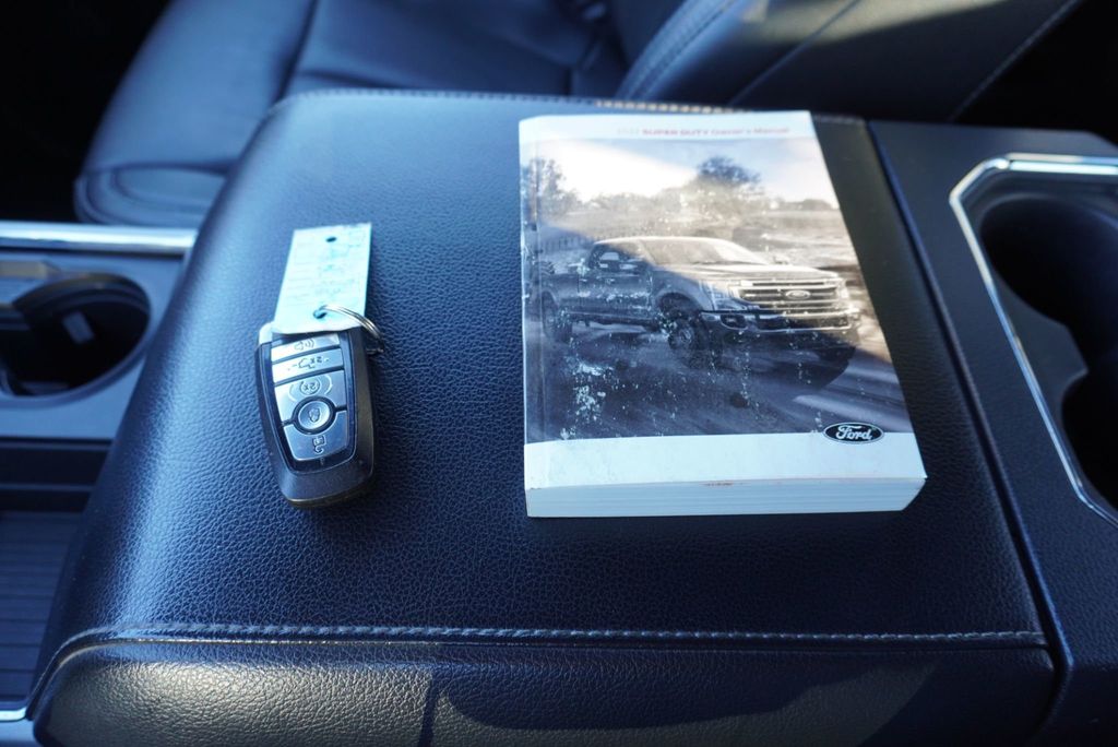 2022 Ford SUPER DUTY F-250 LARIAT - 22946163 - 48