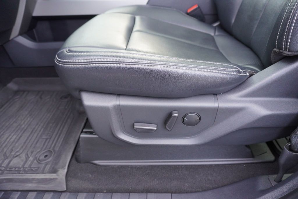 2022 Ford SUPER DUTY F-250 LARIAT - 22953172 - 28