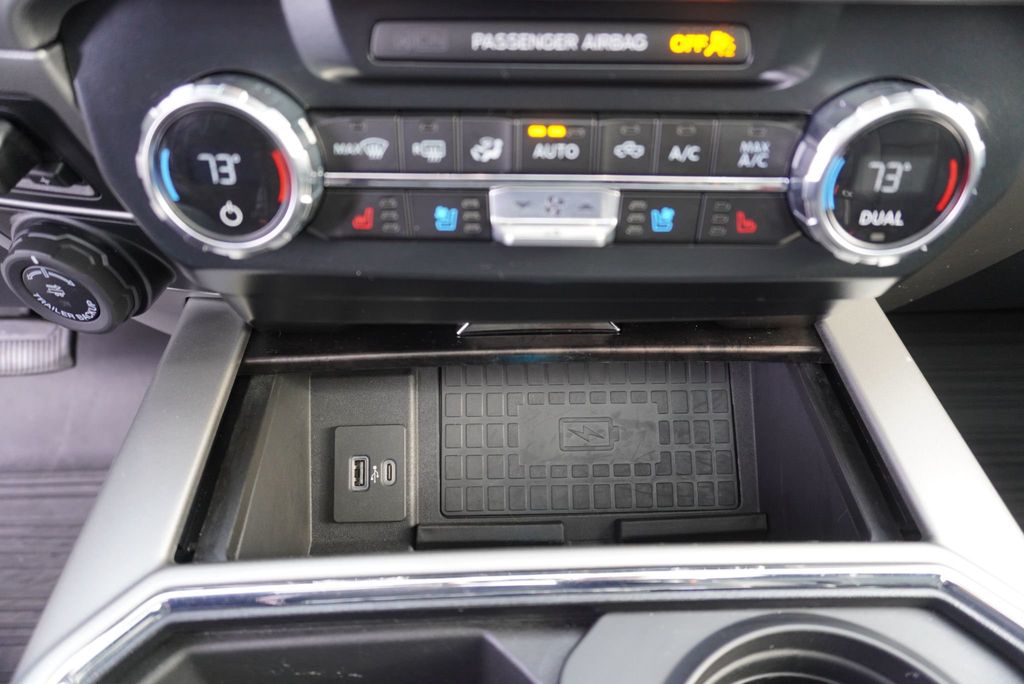 2022 Ford SUPER DUTY F-250 LARIAT - 22953172 - 44