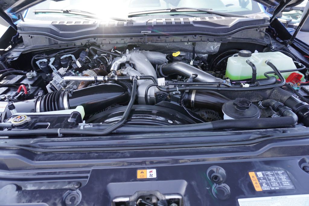 2022 Ford SUPER DUTY F-250 LARIAT FX4 - 22910182 - 48