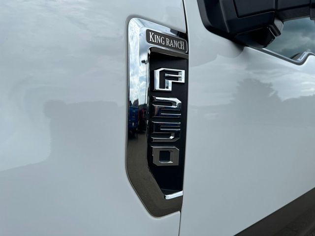 2022 Ford Super Duty F-250 SRW King Ranch - 23044217 - 4