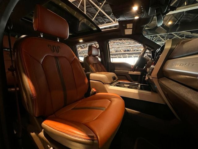 2022 Ford Super Duty F-250 SRW KingRanchSeries/AdaptiveCruiseControl/BlindSpotMonitor/NAV - 22972380 - 32