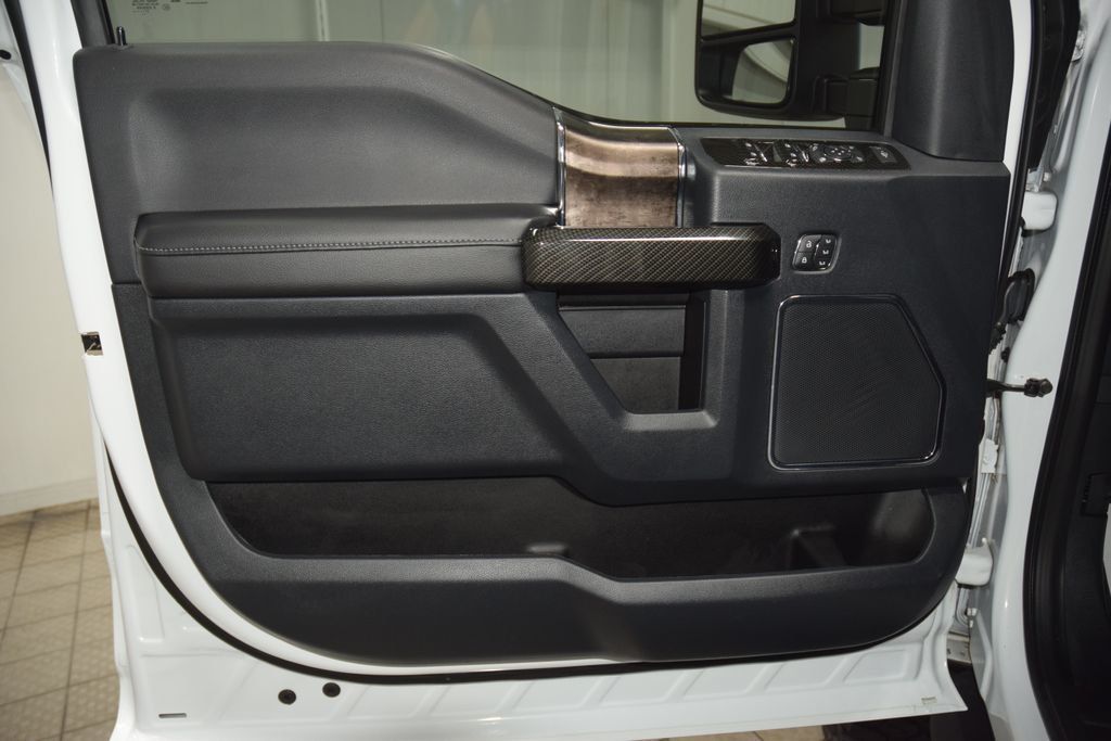2022 Ford Super Duty F-250 SRW Lariat - 23044201 - 51