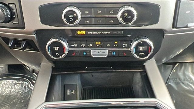 2022 Ford Super Duty F-250 SRW Lariat - 22927738 - 28
