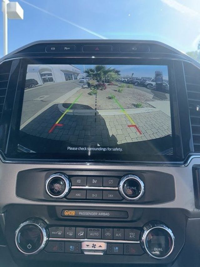 2022 Ford Super Duty F-250 SRW Lariat - 22996065 - 11